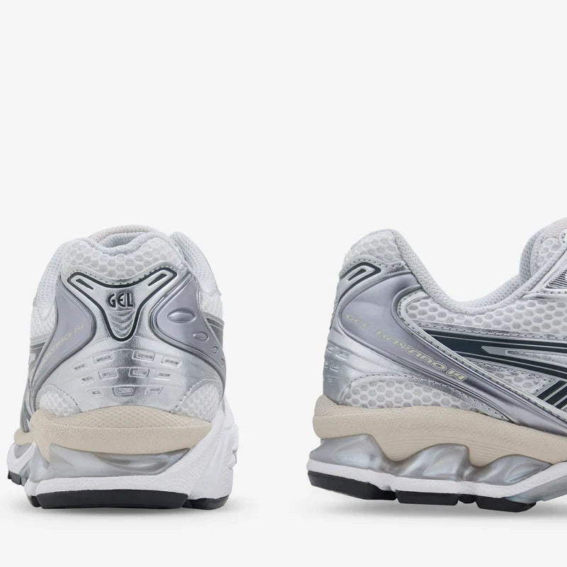 De nieuwe colorway Asics Gel-Kayano 14 Graphite Grey is vandaag uitgekomen!