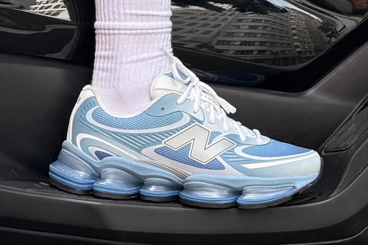 New Balance ABZORB 2000 Baby Blue: The thickest summer release of June
