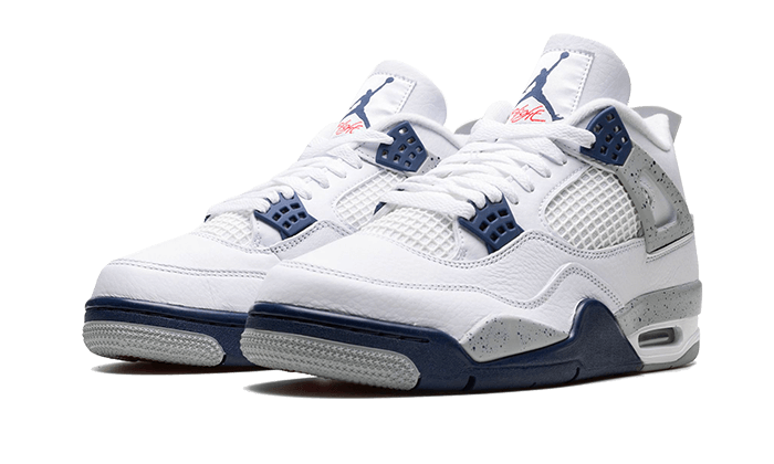 Air Jordan 4 Midnight Navy bovenaanzicht strakke wit-blauwe kleurcombinatie met kenmerkende mesh panelen