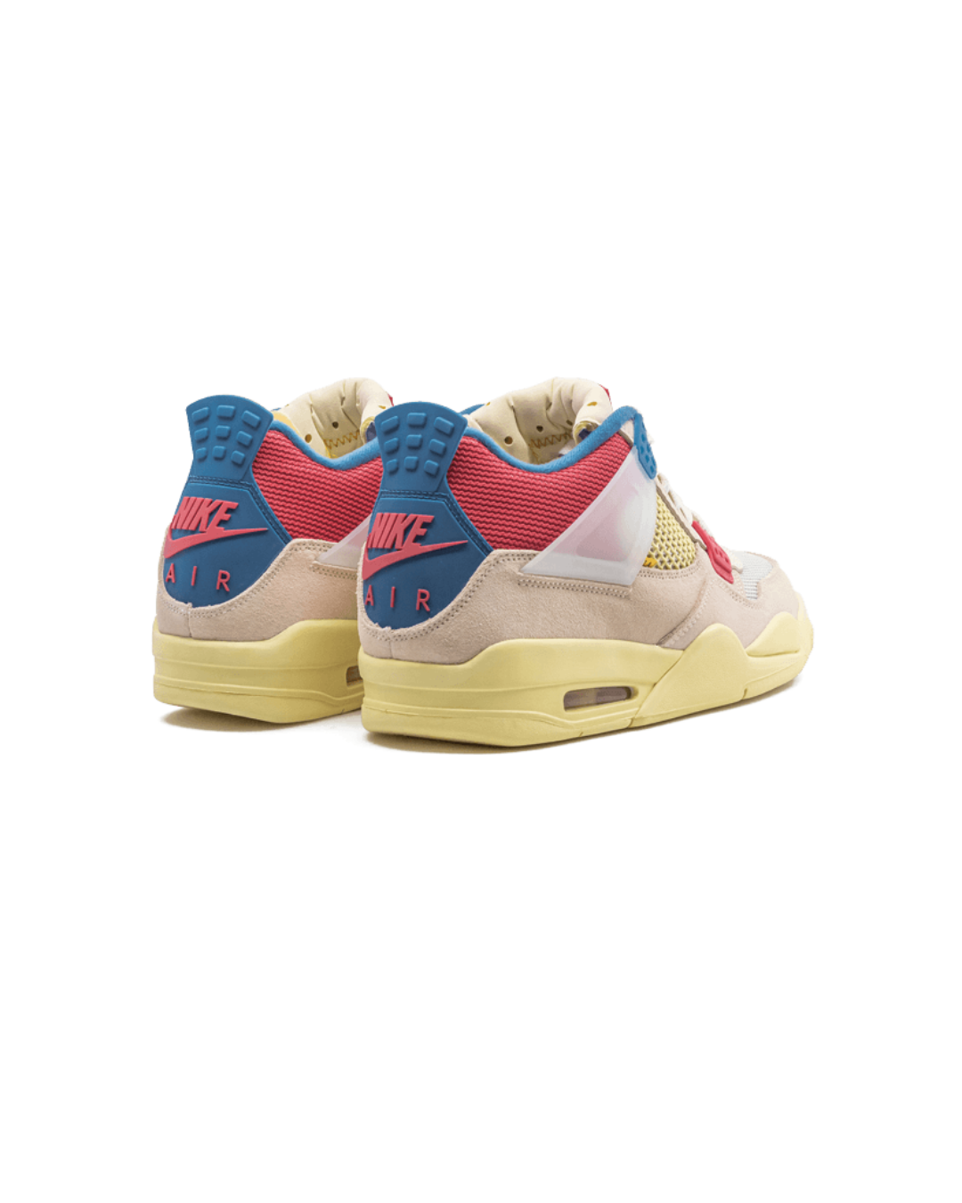 Air Jordan 4 Retro Union Guava Ice achteraanzicht felblauwe hieltab met Union-logo en vintage gele zool, exclusieve collab met Union LA