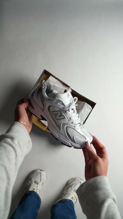 New Balance 530 Grey Matter met originele doos, ABZORB-zool en zilverkleurige branding zichtbaar