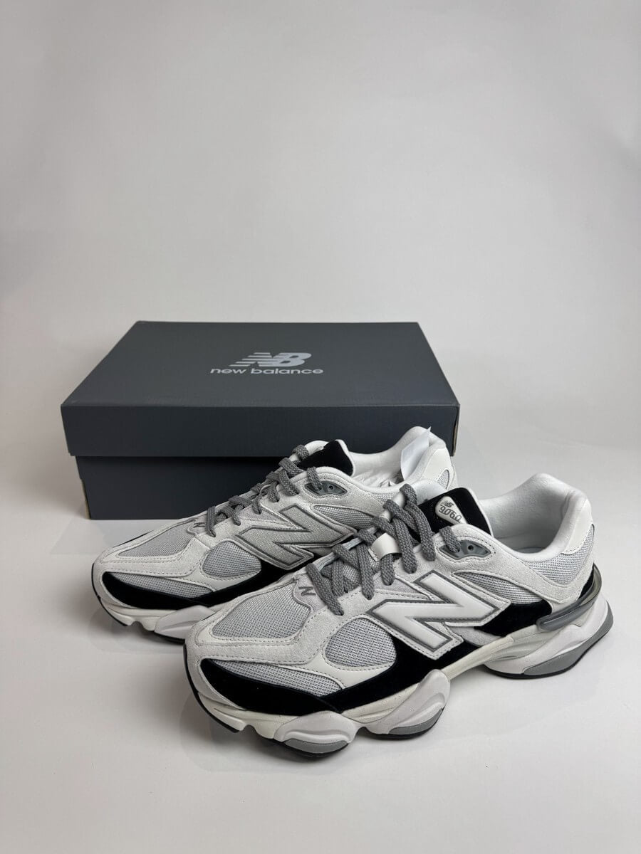 New Balance 9060 Grey Jet Black