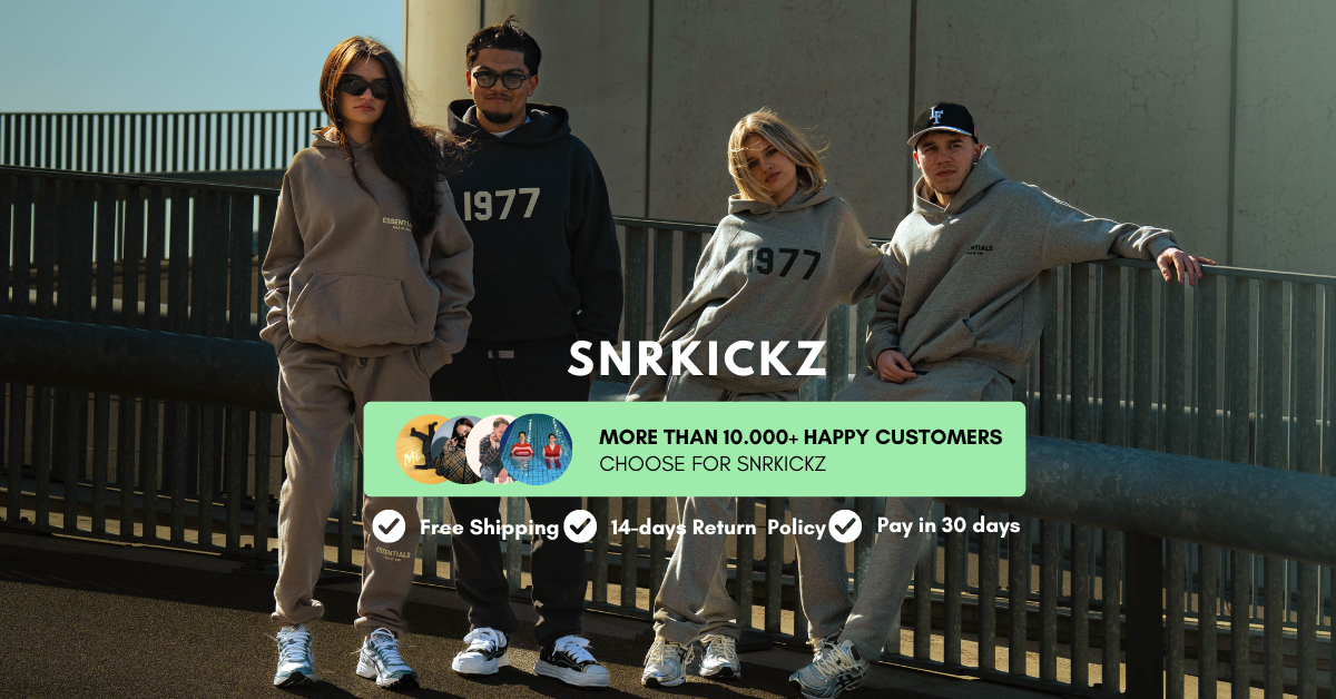 SnrKickz logo