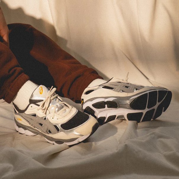 ASICS Gel-NYC Schwarz/Clay Grau