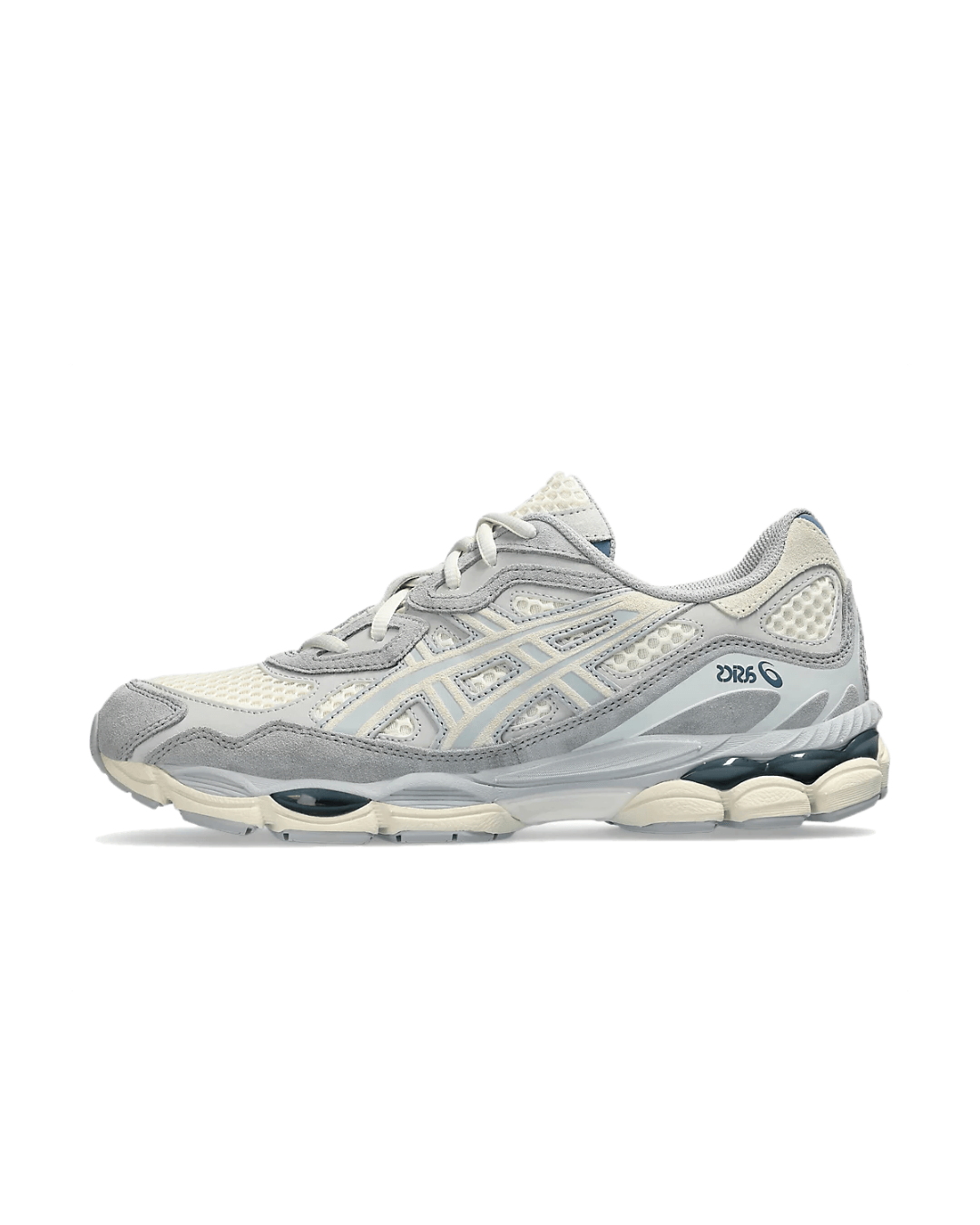 ASICS GEL-NYC Ivory Mid Grey – zijkant met ivoor mesh, lichtgrijze overlays en retro-technische runnerstijl, beschikbaar bij Snrkickz