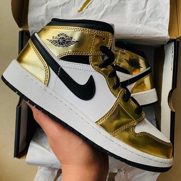 Air Jordan 1 Mid White Metallic Gold (GS)