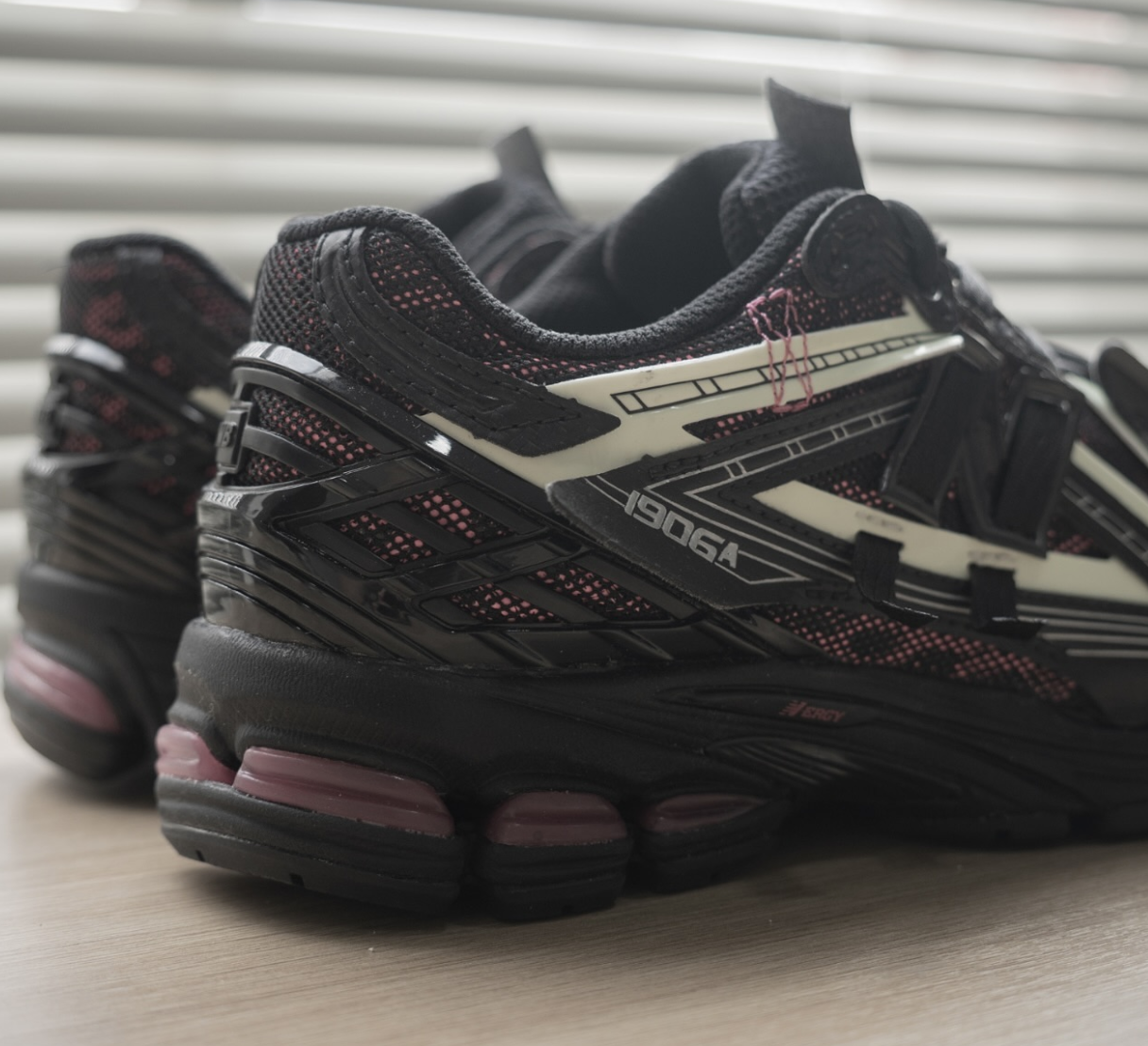New Balance 1906A Black Pink