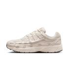 Nike P-6000 SE Hell Orewood Braun
