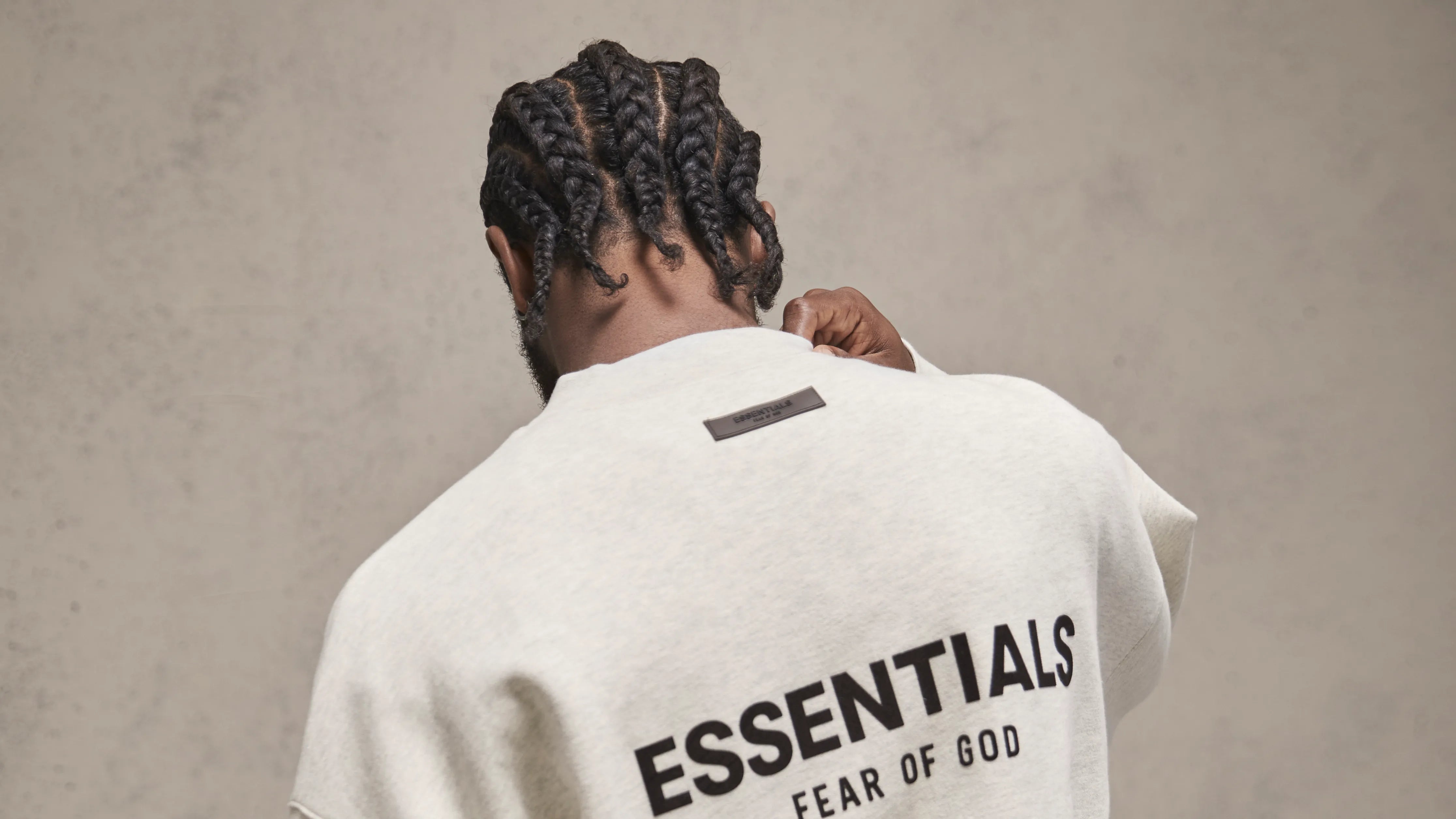 Essentials Fear of God: De Must-Have Sets voor Sneakerliefhebbers