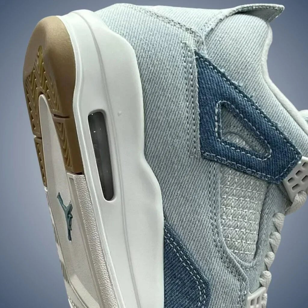 Air Jordan 4 Denim heeft Spijkerstof en Streetcred in eén Sneaker