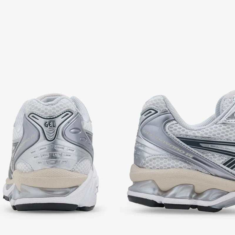 De nieuwe colorway Asics Gel-Kayano 14 Graphite Grey is vandaag uitgekomen!