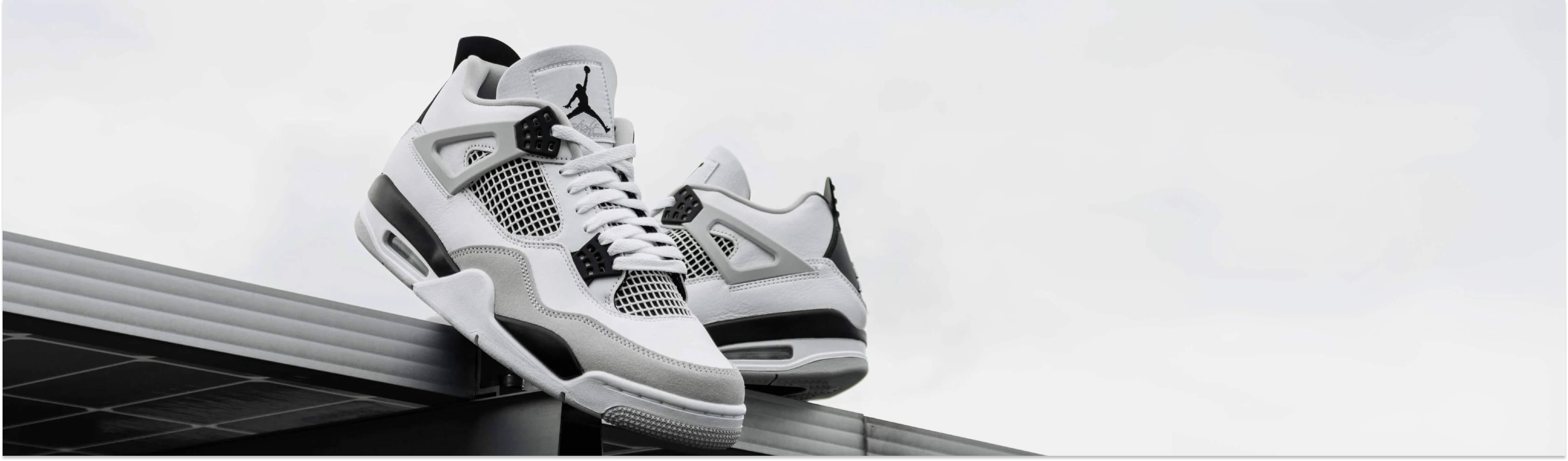 Air Jordan 4