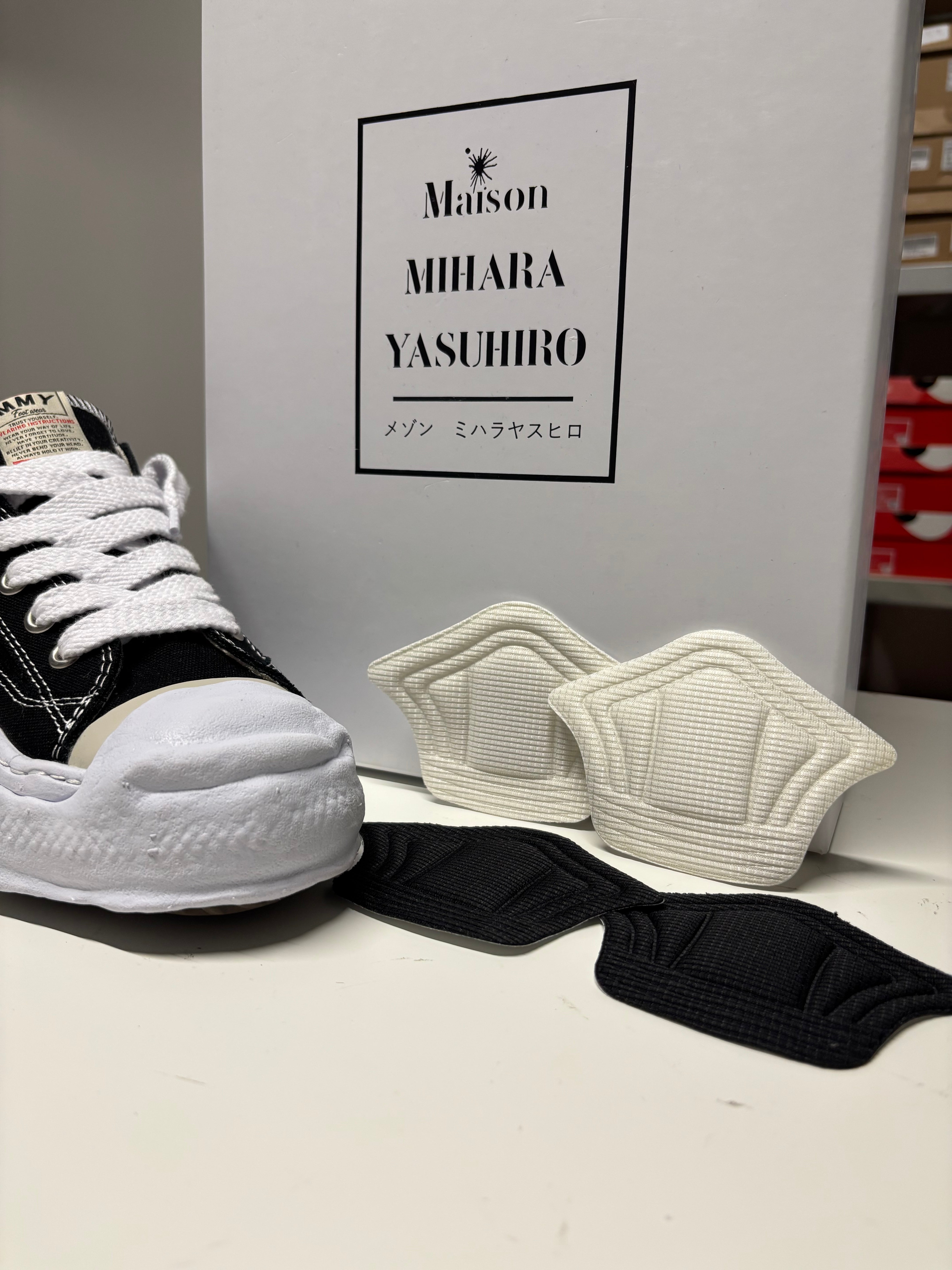Maison Mihara Yasuhiro HeelPads