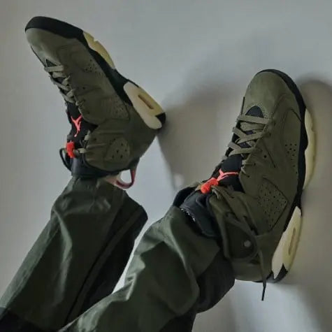 191011_AJ6_TRAVIS_SCOTT_10-v1643047414553