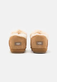 UGG Anders Slipper Chestnut (1158174-CHE) | Snrkickz