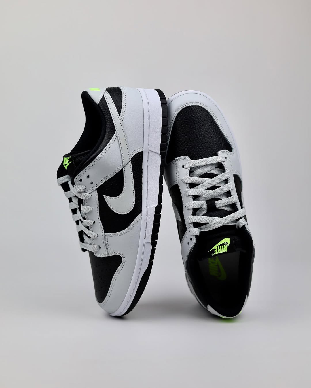 Nike Dunk Low Grau Panda Volt