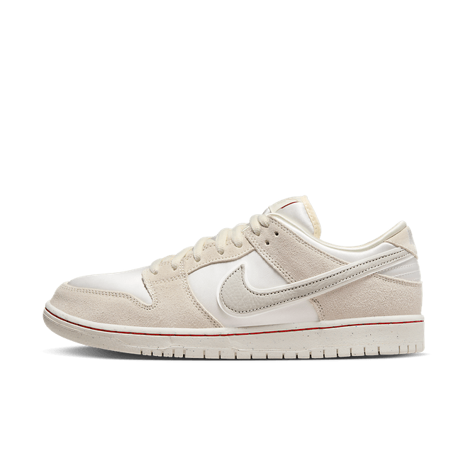 Nike SB Dunk Low „Stadt der Liebe“ Helles Knochenmark
