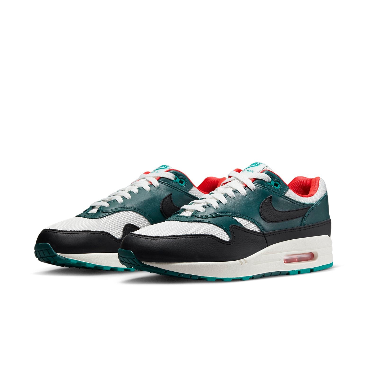Nike Air Max 1 Liverpool Lebron James