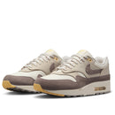 Nike Air Max 1 Premium Cave Stone IB6390-001 - Achteraanzicht | Snrkickz