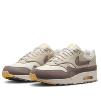 Nike Air Max 1 Premium Cave Stone IB6390-001 - Achteraanzicht | Snrkickz