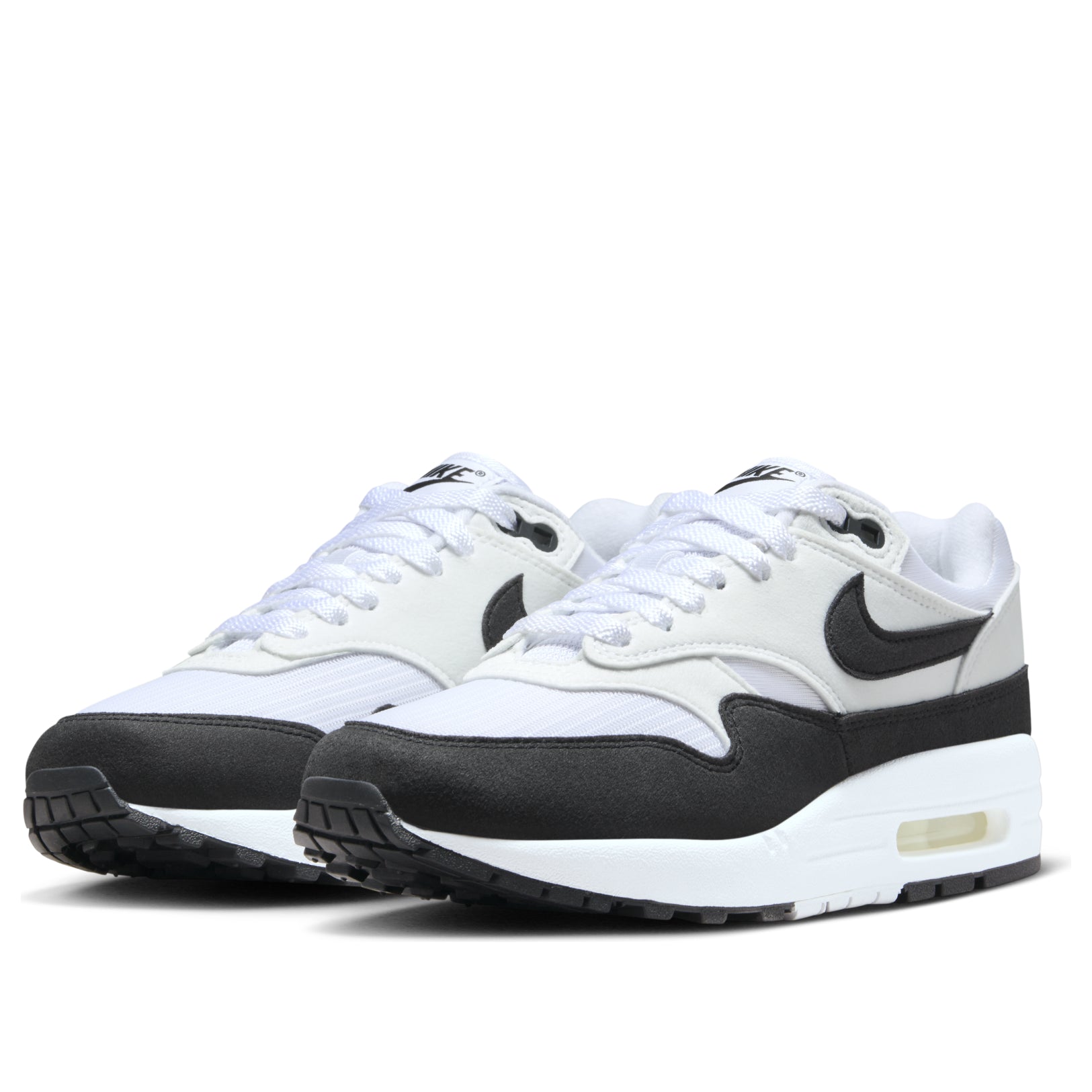 Nike Air Max 1 Essential Summit White Black DZ2628-102 - Achteraanzicht | Snrkickz