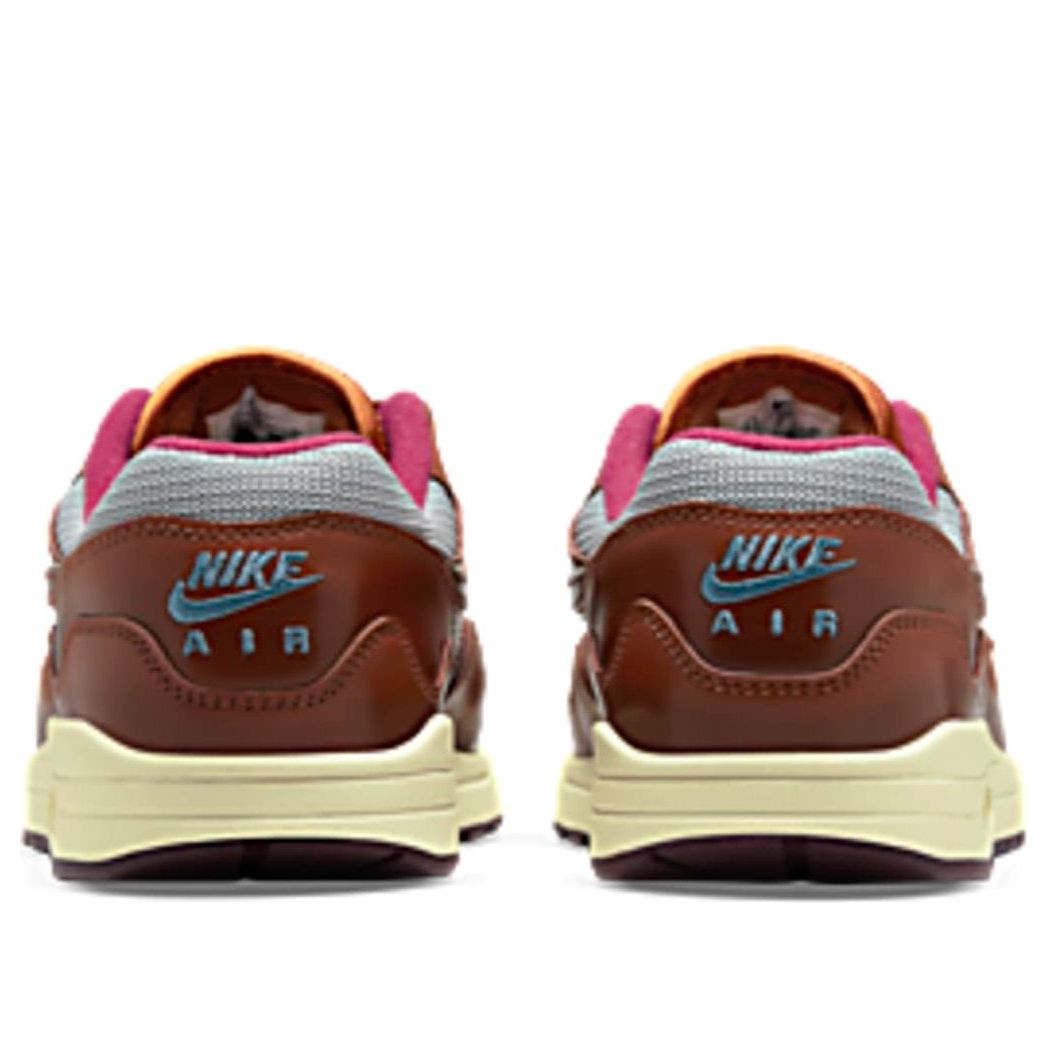 Nike Air Max 1 Patta Tan Brown DO9549-200 - Zoolaanzicht | Snrkickz