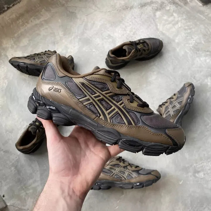 ASICS Gel-NYC Dunkles Sepia Ton Canyon
