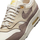 Nike Air Max 1 Premium Cave Stone IB6390-001 - Zoolaanzicht | Snrkickz