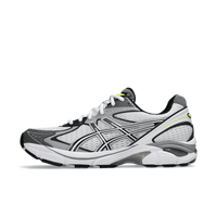 ASICS GT-2160 JJJJound White 1203A554-100 zijaanzicht met witte mesh basis, ton-sur-ton overlays en subtiele JJJJound-branding

