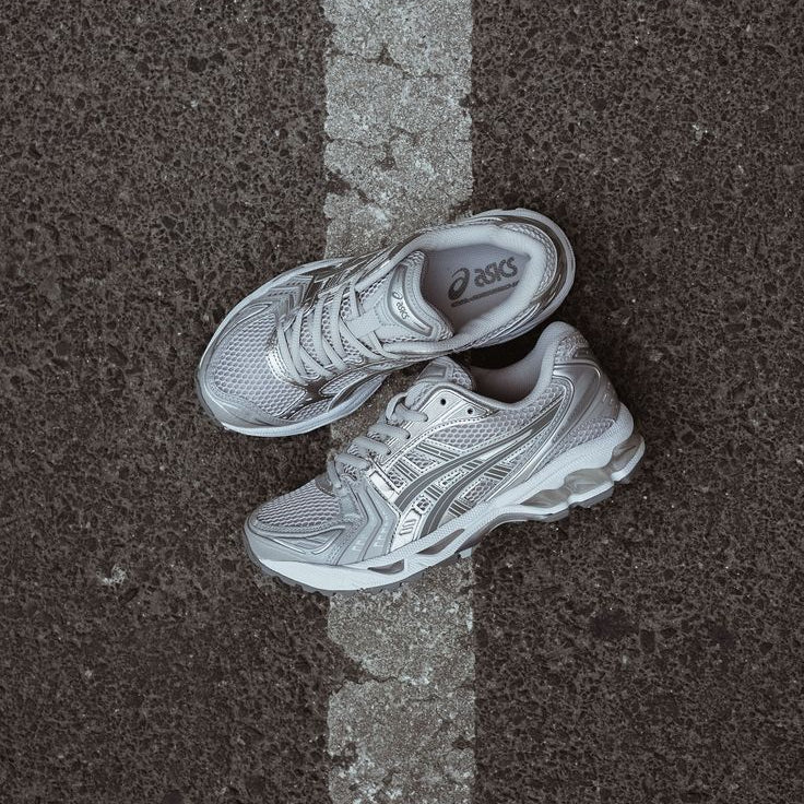 ASICS Gel-Kayano 14 Wolkengrau