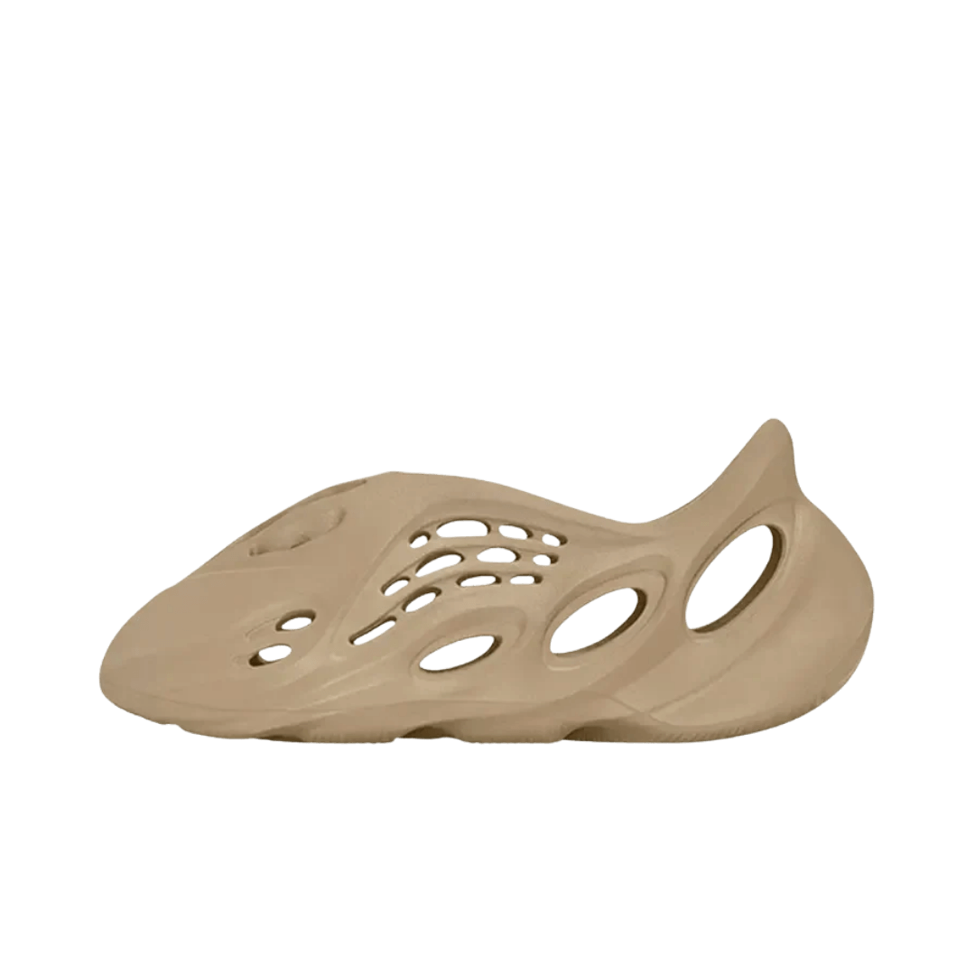 Adidas Yeezy Foam RNNR Clay Taupe