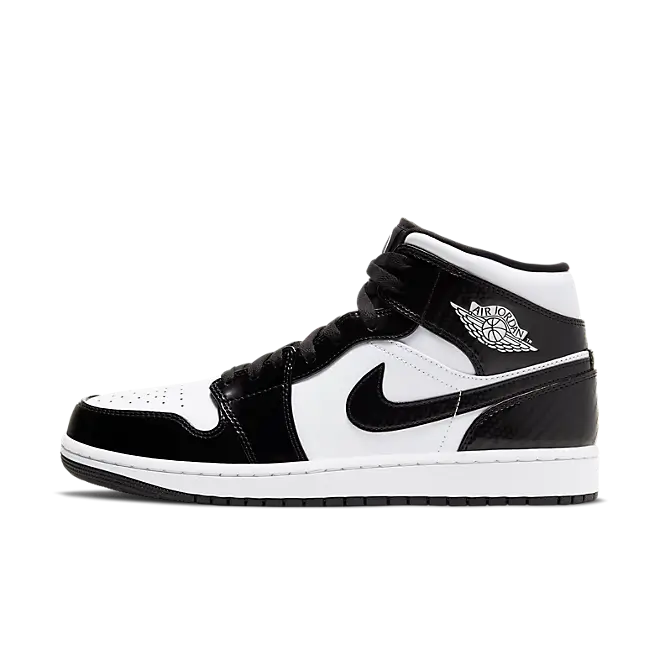 Air Jordan 1 Mid Carbon Fiber