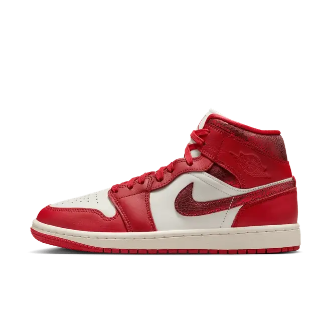 Air Jordan 1 Mid SE Red Cracked Leather