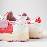 Air Jordan 1 Retro Low O4G SP Travis Scott Shy Pink 