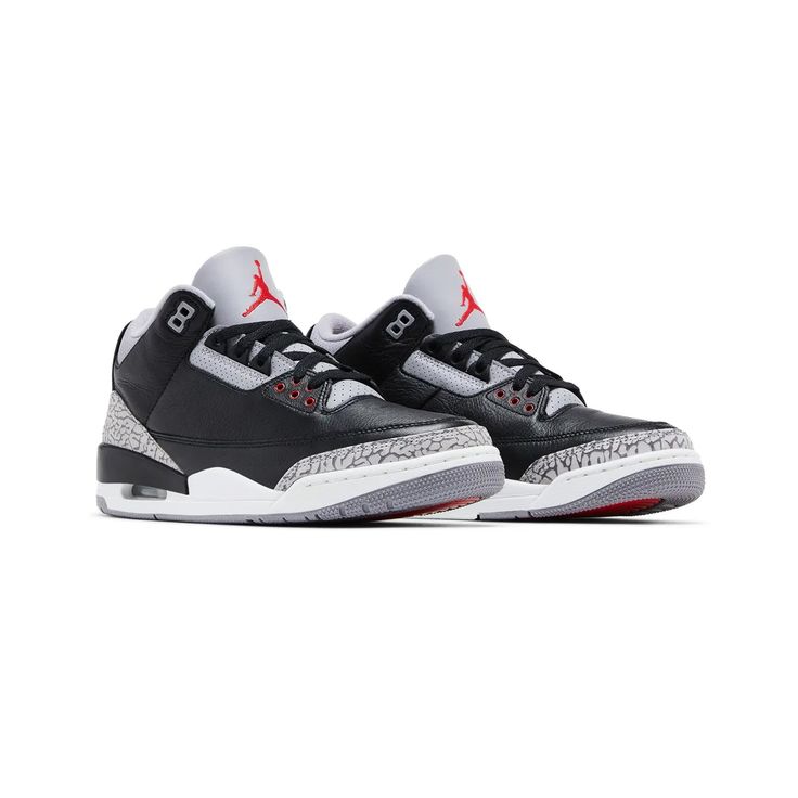 Air Jordan 3 Retro Schwarzzement