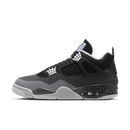 Zwarte en grijze Jordan 4 met cement gespikkelde middenzool, onderdeel van de Fear Pack