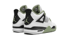 Air Jordan 4 Seafoam bovenaanzicht op neutrale ondergrond met zichtbare details van leer, mesh en groene accenten