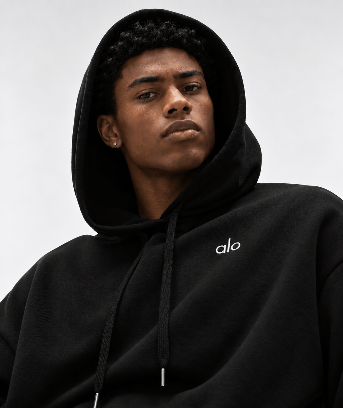 Alo Yoga Accolade Hoodie Black SNrkickz 3