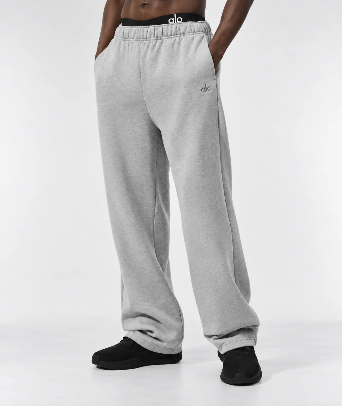 Alo Yoga Accolade Straight-Leg Sweatpants Heather Grey Snrkickz