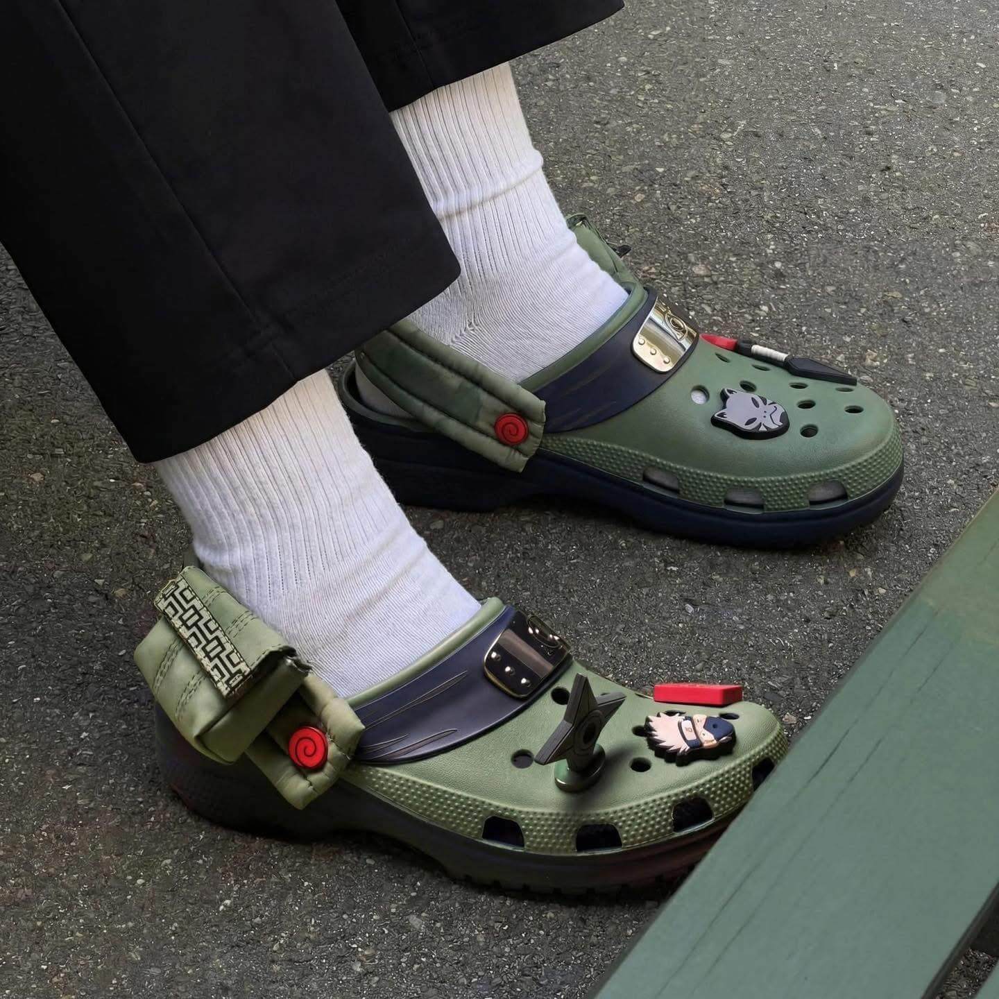Crocs Classic Clog Naruto Shippuden Kakashi