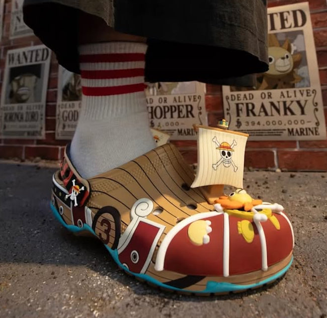 Crocs Classic Clog One Piece Thousand Sunny