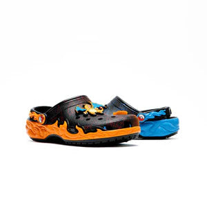 Crocs Classic Clog Pokémon Charizard vs. Blastoise