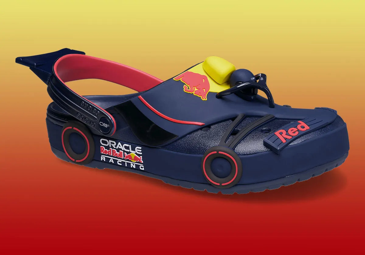 Crocs_Crocband_Clog_Red_Bull_Racing_212707-90H_Snrkickz_1 MAx verstappen