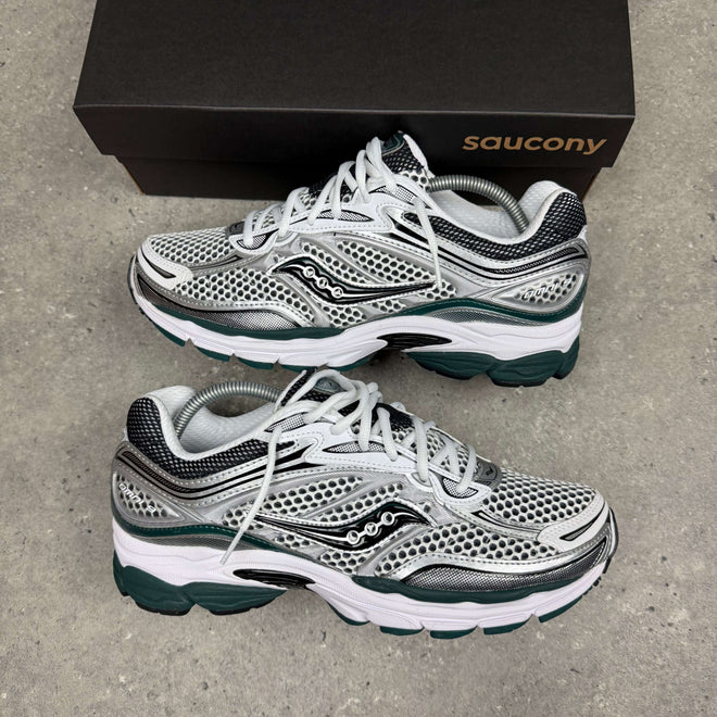 Saucony ProGrid Omni 9 White Pine Green