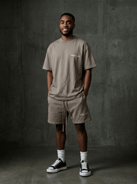 Fear of God Essentials Desert Taupe Summer set | Gratis Verzending Snrkickz Ferris Camron-1