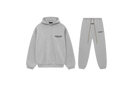 Fear_of_God_Essentials_FW24_Light_Heather_Full_set_Snrkickz trainingspakken