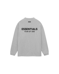 Achterzijde van de Fear of God Essentials Jersey Long Sleeve T-Shirt Light Heather Gray met groot Essentials logo in zwart over de rug