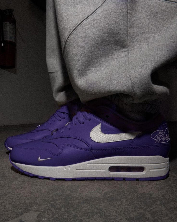 Supreme X Nike Air Max 1 87 Varsity Purple