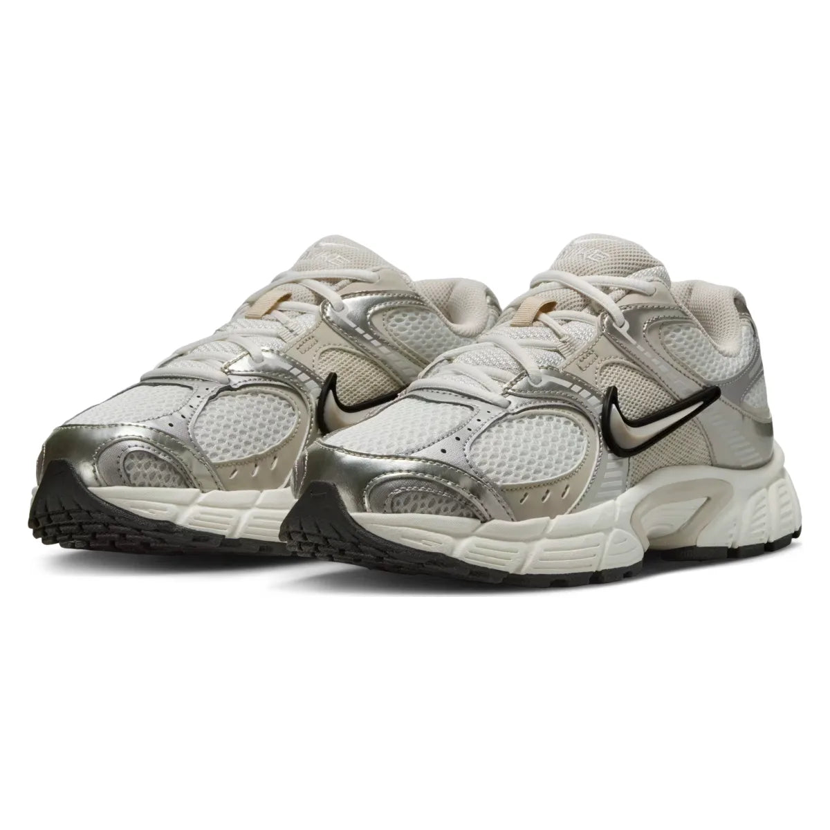 Nike V5 RNR Summit White HQ7901-104 - View 4 | Snrkickz