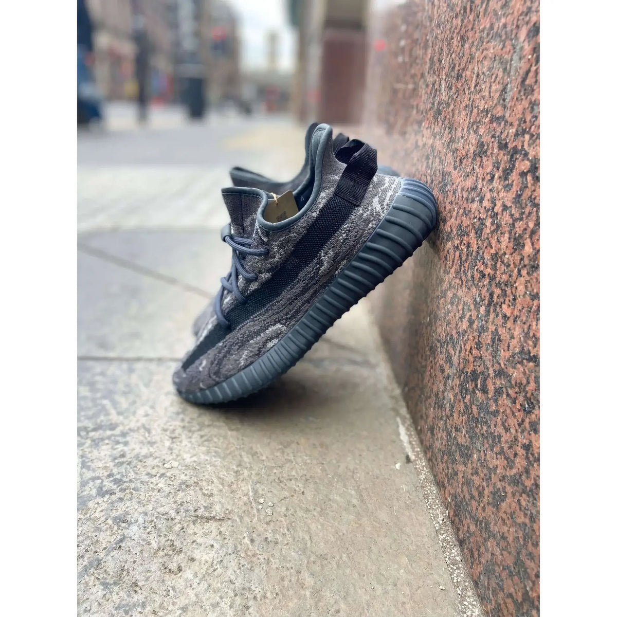 Adidas Yeezy Boost 350 V2 MX Dark Salt